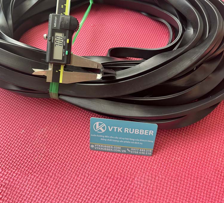 ron-cao-su-chu-u-7x17x2