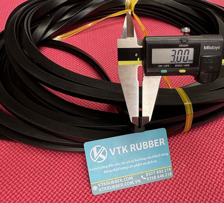 ron-cao-su-chu-u-9x12x3