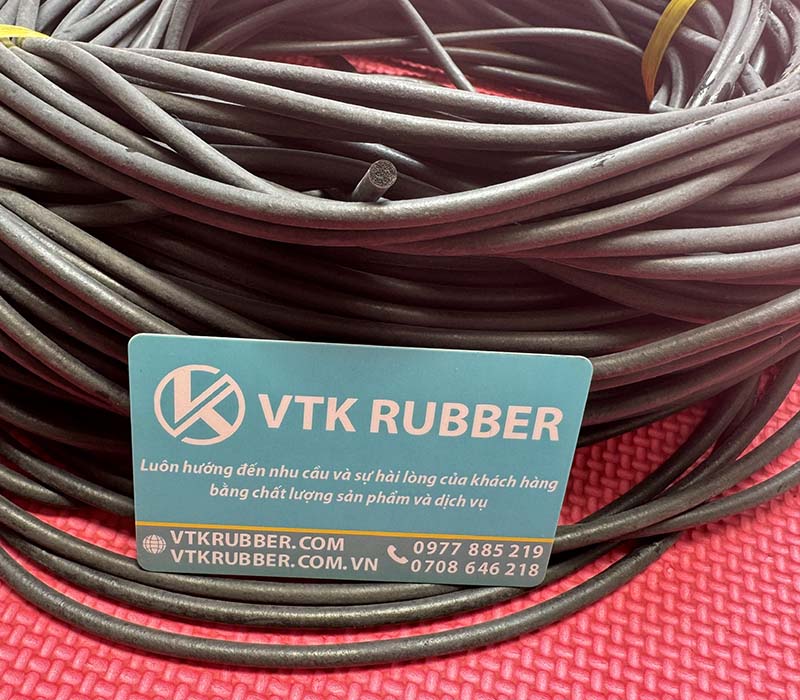 ron-cao-su-xop-tron-phi-4