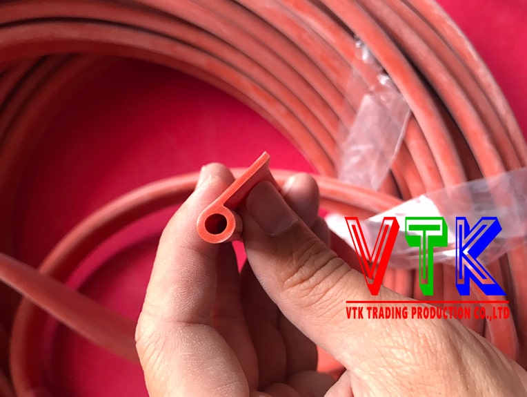 036 noi ban gioang silicon mau trang chu l o tinh phu yen 04 min