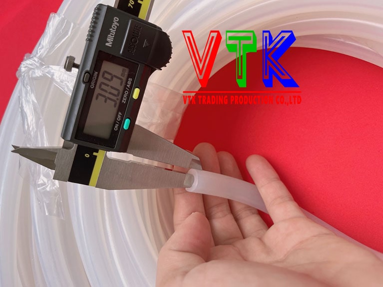 08 nha xuong ron cao su chu d o tinh cao bang 07 min