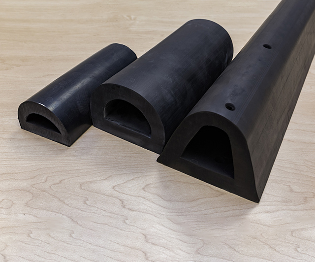 Với cấu trúc đặc, ron chữ D có độ đàn hồi và độ bền cơ học tốt, không biến dạng khi chịu áp lực hoặc nhiệt độ cao. Phù hợp cho công trình ngoài trời và nhà xưởng