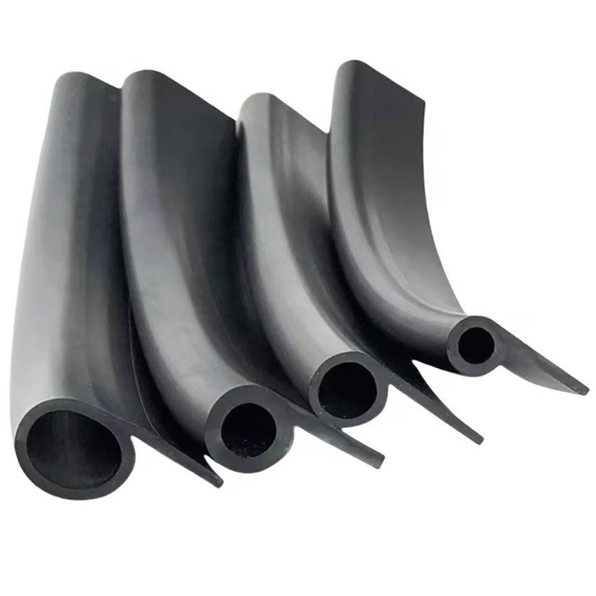 Chúng tôi cung cấp và gia công gioăng cao su chữ P, củ tỏi theo yêu cầu với nhiều kích thước, đảm bảo độ kín khít và khả năng chống thấm tối ưu. Sản phẩm đạt tiêu chuẩn kỹ thuật cao, ứng dụng hiệu quả cho đập nước, hầm thủy điện và công trình công nghiệp