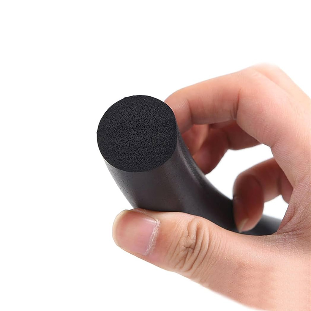 Ron xốp tròn giúp cách nhiệt, chống thoát hơi và giữ nhiệt độ ổn định cho kho lạnh, phòng bảo quản thực phẩm, dược phẩm hoặc phòng lab