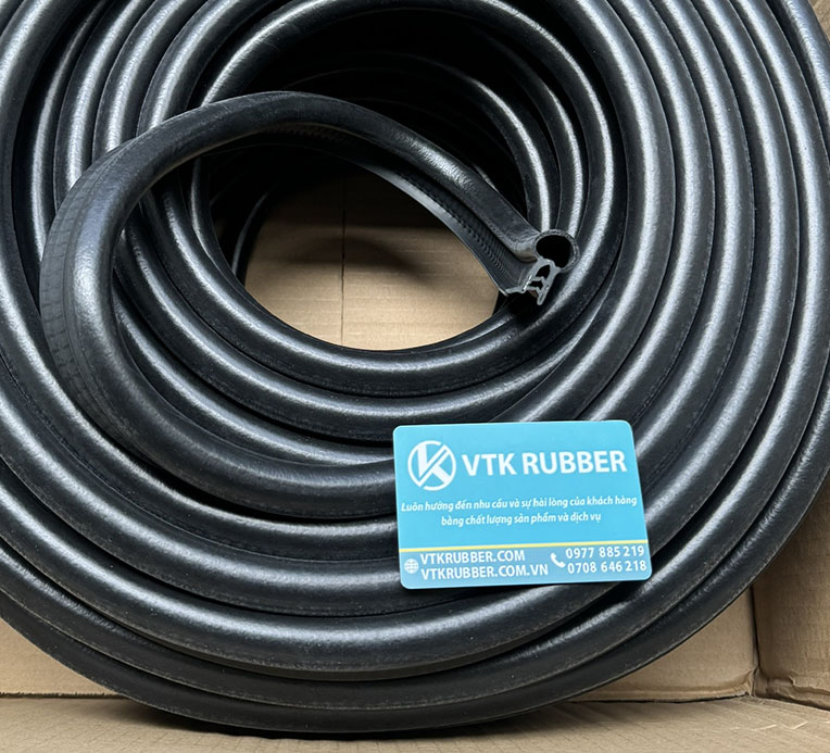 Được làm từ cao su xốp chịu nhiệt, ron XK có thể hoạt động tốt ở nhiệt độ cao, không biến dạng hay nứt gãy