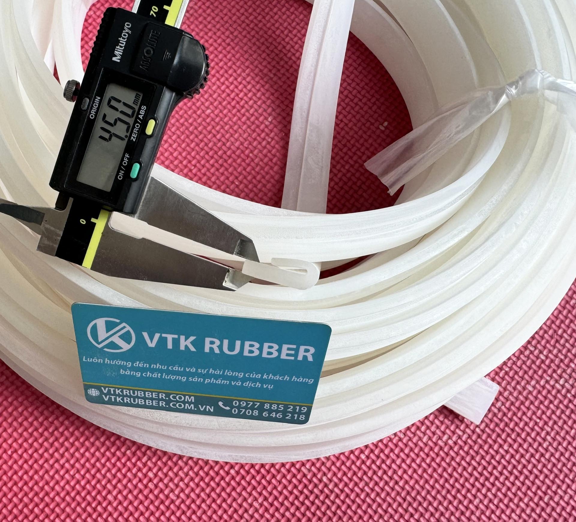 ron-silicon-trang-chu-u-8.5x22.5x4.5