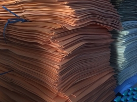 Mút xốp thủ công