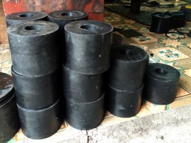 Đặc tính kỹ thuật của giảm chấn cao su