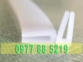 ron-silicone-dun/001_san-xuat-gioang-silicon-chu-u-o-tinh-lao-cai-min_1634642043.jpg