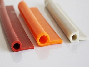 ron-silicone-dun/009_nha-may-gioang-silicon-chu-p-mau-trang-do-o-tinh-bac-kan-min_1634481213.jpg