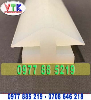 ron-silicone-dun/030_gia-cong-gioang-silicon-cua-kinh-chu-h-tinh-quang-binh-min_1633047946.jpg